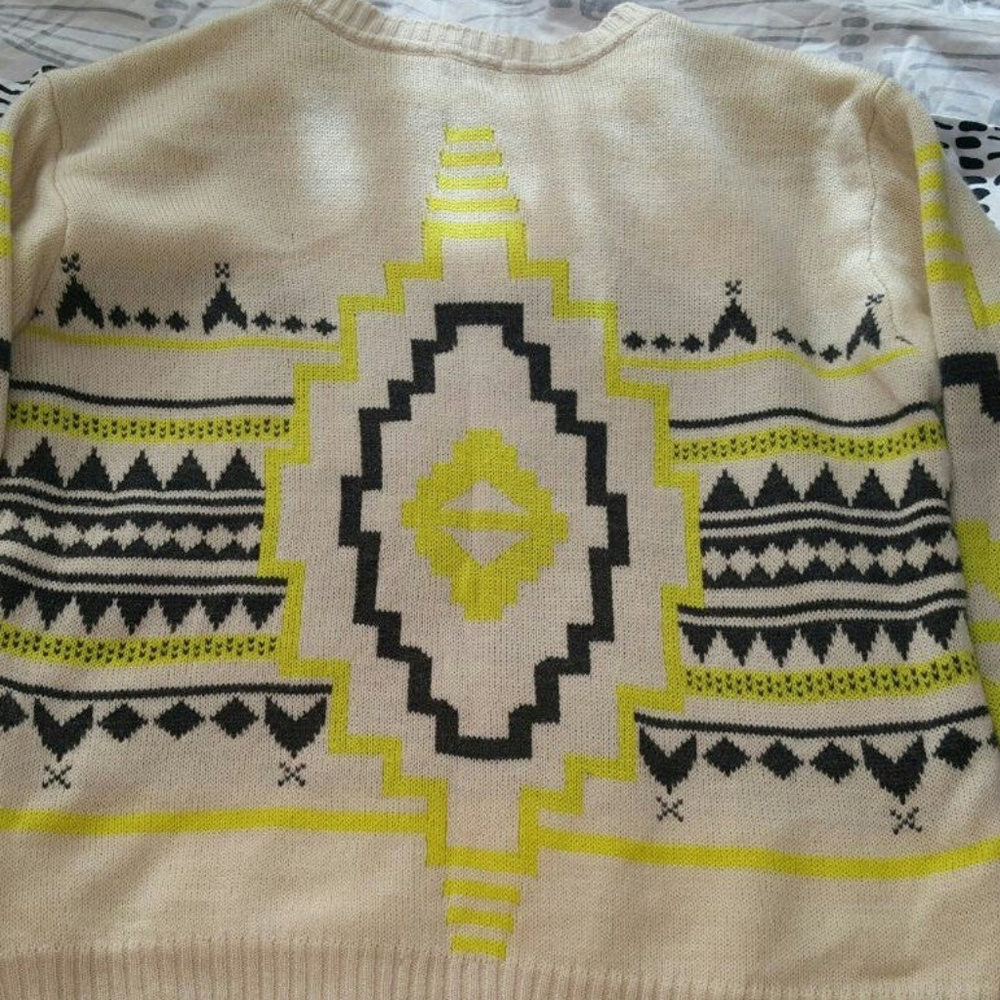 Forever 21 Size Large Sweater